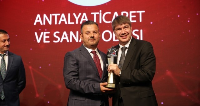 Türel’den başkanlara teşekkür