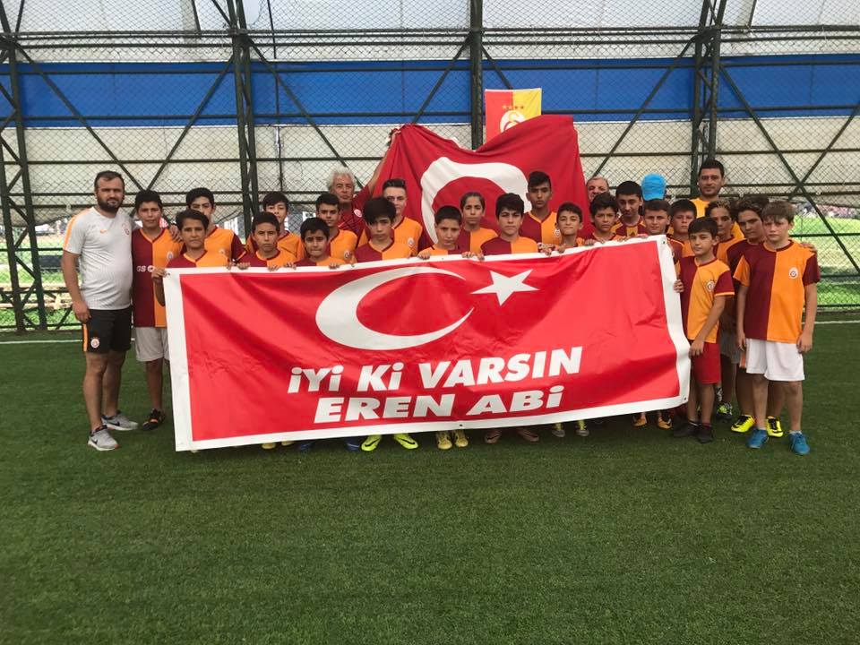 Minik Futbolcular Şehit Eren Bülbül’ü Unutmadı