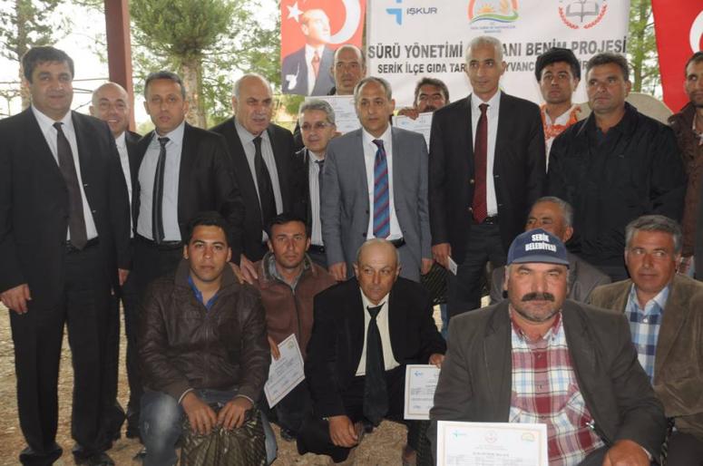 Kursiyerlere Belgeleri Verildi