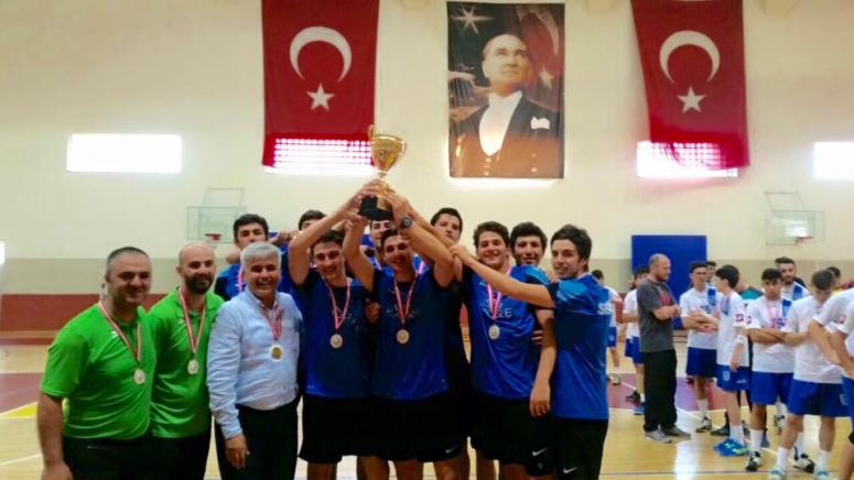 Serik Belediyespor Hentbol Yıldızlar Takımı Türkiye Şampiyonu Oldu