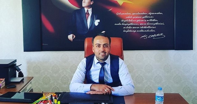 Tarih Öğretmeni Kalbine Yenildi