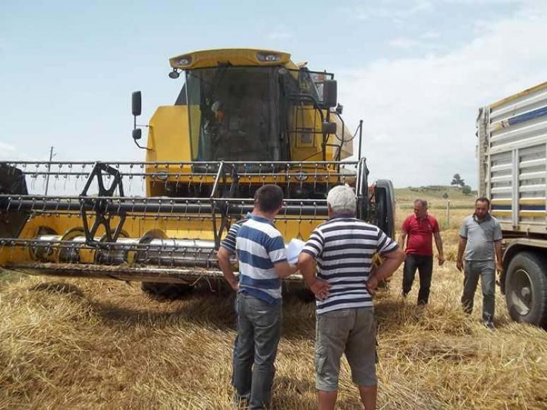 İlçe Tarım, Biçerdöver Kontrolu Yapıyor