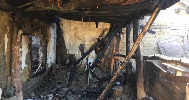 Burdur'da Yatalak hasta, evindeki yangında can verdi
