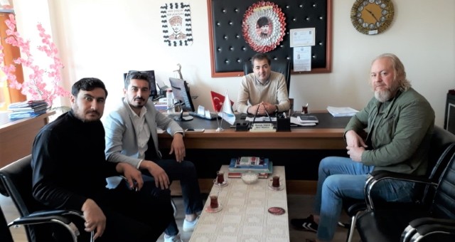 Motosiklet Tutkunlarından Vefalı Davranış