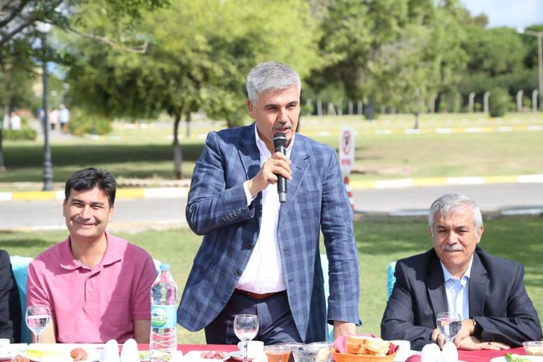 Çalık; “öğrenciler de veliler de şanslı” 