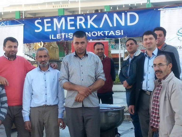 Semerkant Vakfı Aşure Dağıttı