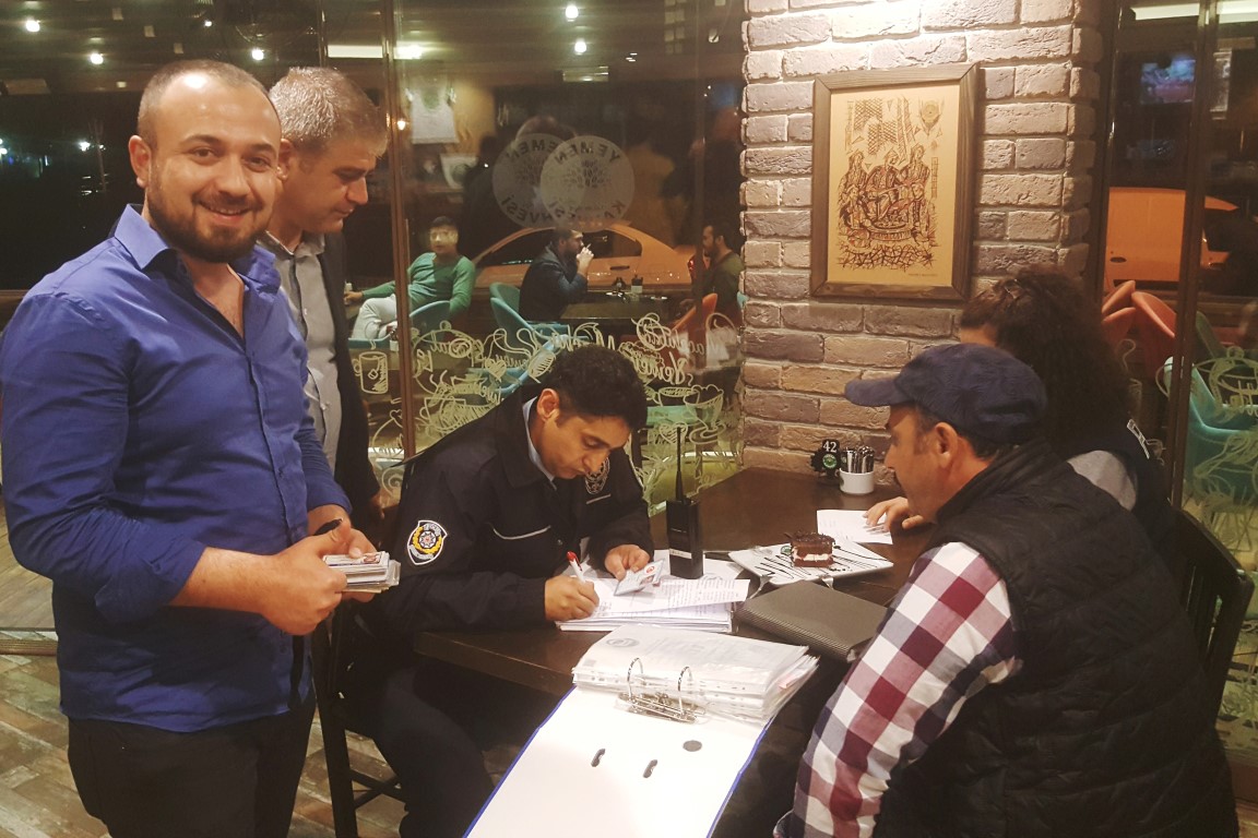 Serik’te Kafelerde Asayiş Kontrolü Yapıldı