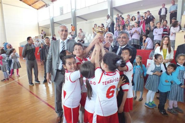 Çocuk Oyunları Şenliğinde Ödüller Sahiplerini Buldu