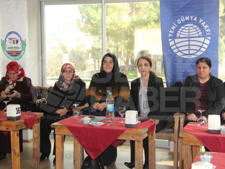 Yenidünya Vakfında Tanışmalar Devam Ediyor
