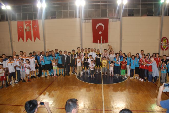 KAYMAKAMLIK VOLEYBOL TURNUVASI BAŞLIYOR