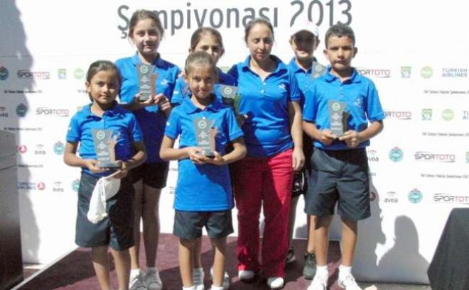 DİKMENLİ ÖĞRENCİLER GOLFTE BİZ DE VARIZ DEDİ