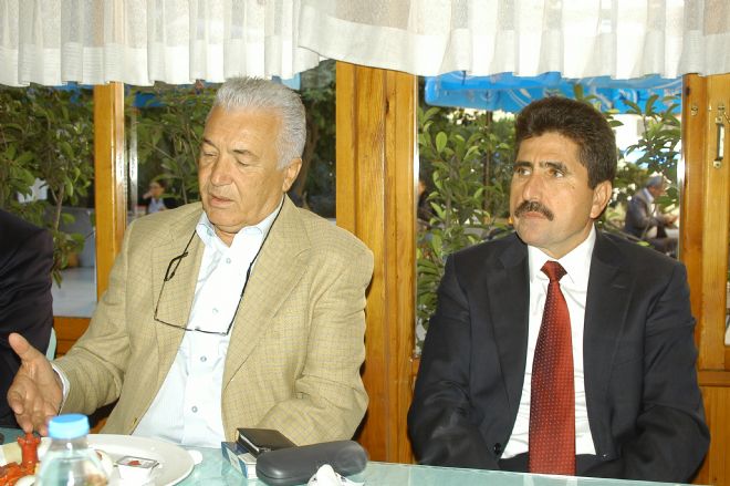 KUMBUL GEÇMİŞİMİZİ BİLİYORUZ, GELECEĞİMİZİDE BİLİYORUZ
