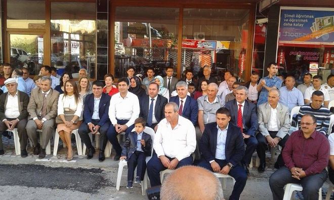 AK PARTİ BAYRAMLAŞMASINDA BİRLİKTELİK MESAJI 