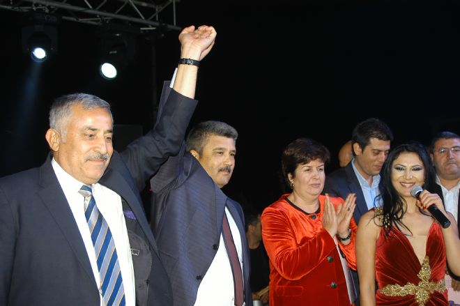 SERİK'TE 29 EKİM ANKARALI AYŞE İLE KUTLANDI