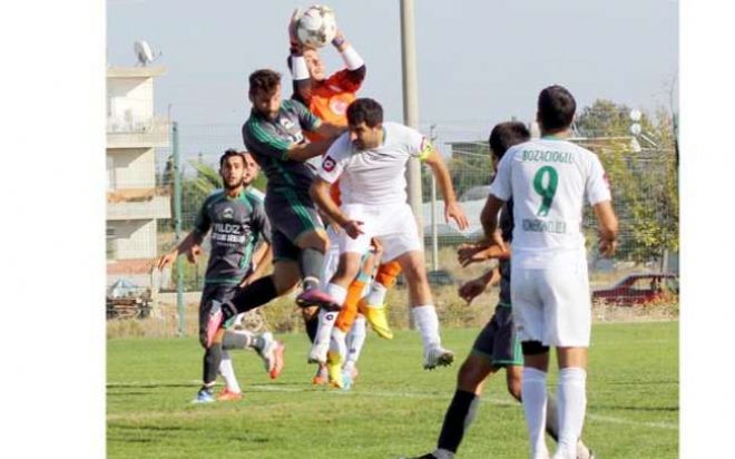 SERİK BELEDİYESPOR EVİNDE BERABERE KALDI