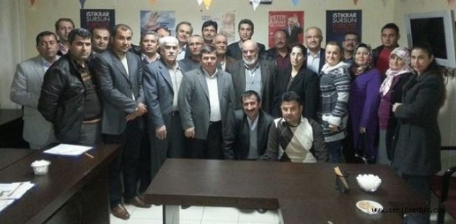 AK PARTİDE İSTİFALARDAN SONRA İLK TOPLANTI GERÇEKLEŞTİRİLDİ