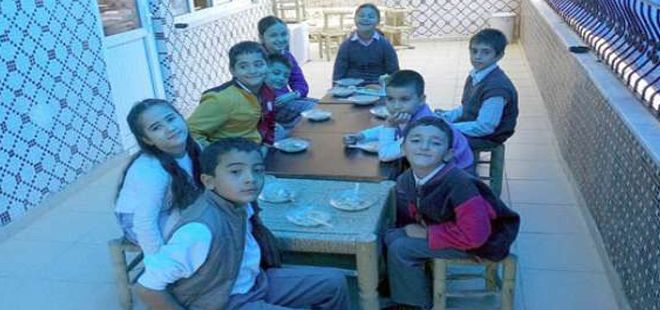 DÖNDÜ DURMAZ ETÜT MERKEZLERİ KAPANMAYACAK