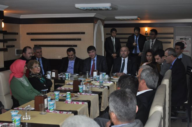 AK PARTİ SERİKTE TAM KADRO