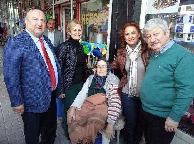 CHP, AKAYDIN VE KONUR TEK YÜREK
