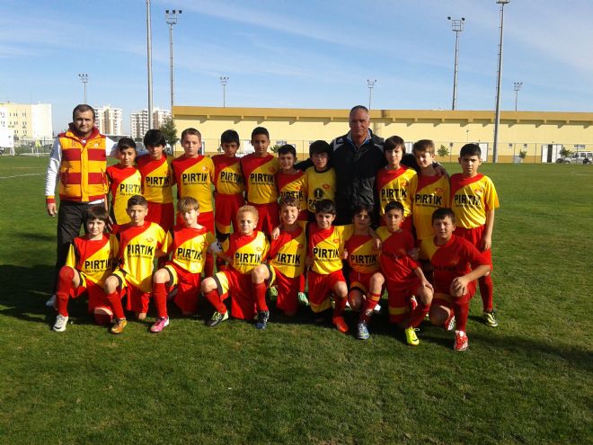 1905 SERİKSPOR U-13 FUTBOL TAKIMI GÜMBÜR GÜMBÜR