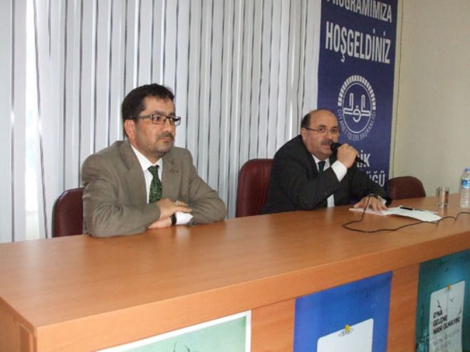 MÜFTÜLÜKTEN DİN GÖREVLİLERİNE MOTİVASYON SEMİNERİ