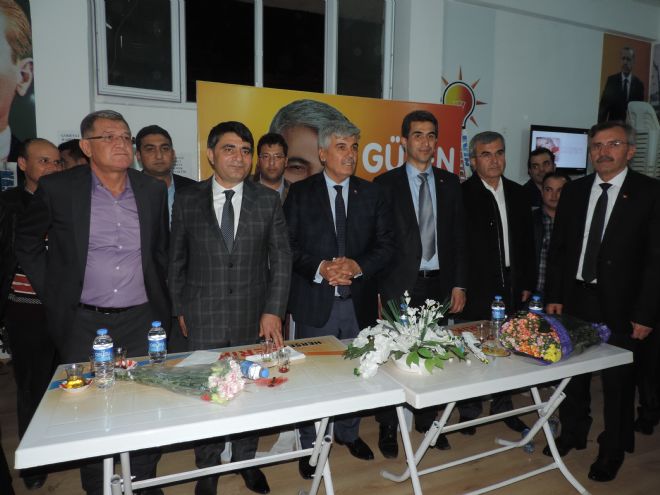 AK PARTİDEN BAŞKANLAR GEÇİDİ