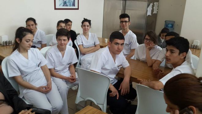 ÖZEL YEDİSU ANADOLU SAĞLIK MESLEK LİSESİ HASTANE UYGULAMALARINI BAŞLATTI