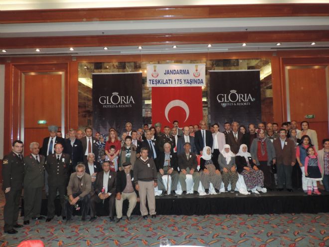ŞEHİT YAKINLARI, GAZİLER VE YAKINLARI YEMEK'TE BULUŞTU