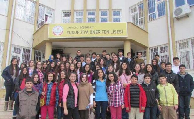 TEKELİ ORTAOKULU ÖĞRENCİLERİ LİSELERİ GEZDİ