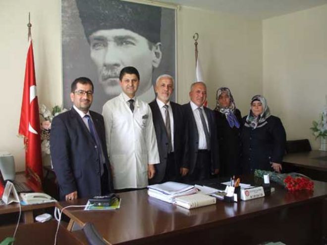KUTLU DOĞUM BEBEKLERİNE ÇEYREK ALTIN