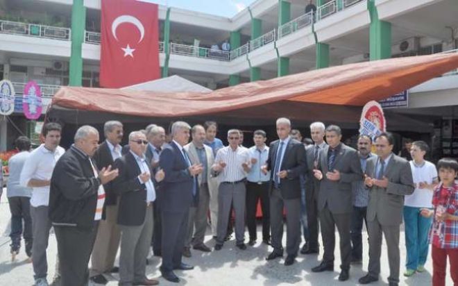 BUHARA KERMESİ DUALARLA AÇILDI