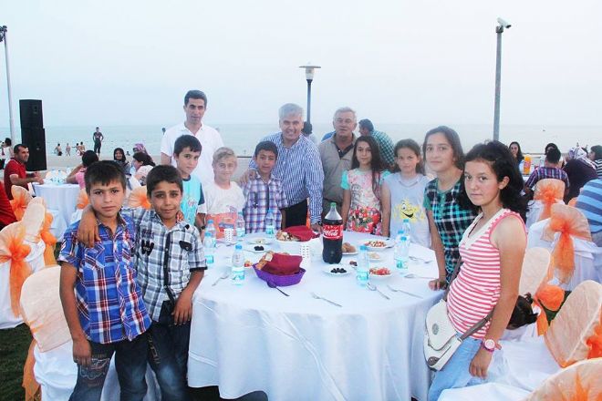 BELEDİYE ŞEHİT YAKINLARI VE GAZİLERİ İFTAR'DA KONUK ETTİ