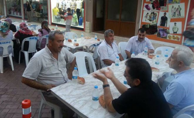 KADRİYE'DE VELİLER VE ÖĞRENCİLERLE İFTAR