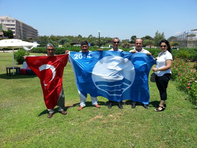 KADRİYE BEACHPARK'A MAVİ BAYRAK
