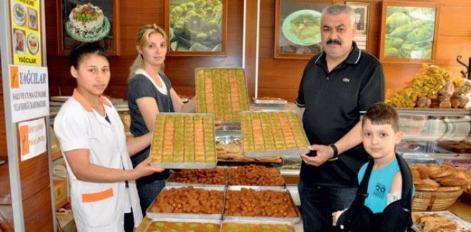YAĞCILAR'DAN TATLI MESAİSİ