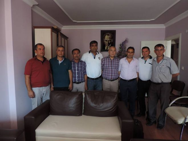 BARÇIN; PARA İLE ALDIĞIN ÖDÜLLE, GAZETELERDE ŞOV YAPIYORSUN