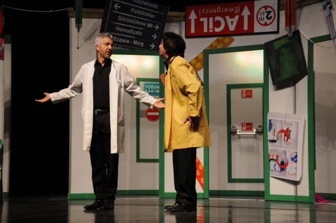 SÜHEYL VE BEHZAT UYGUR KARDEŞLERDEN HASSTA ETME ADAMI