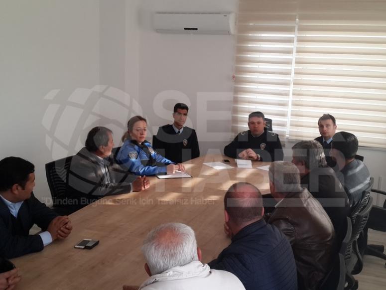 Emniyet Mahalle Muhtarları Toplantısı