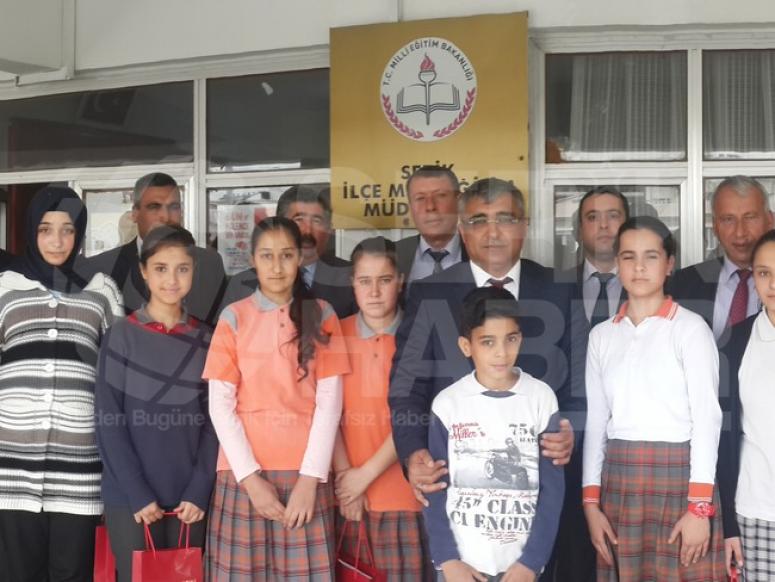 Serik İlçe Milli Eğitim Müdürlüğünden Öğrencilere Ödül