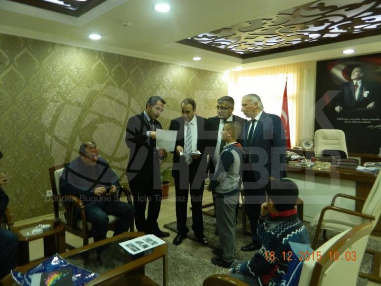 Kaymakam Altan, Genç Mucitleri Makamında Kabul Etti