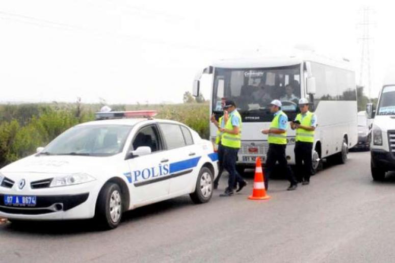 Tur Otobüslerini Sıkı Denetim