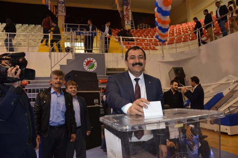 AK Parti STK'lara soracak