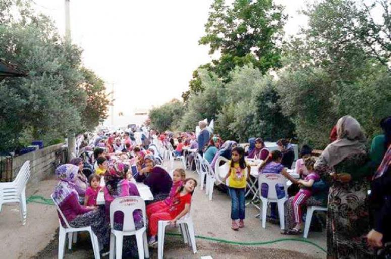 İyilik Sofraları Kozağacı İle Başladı