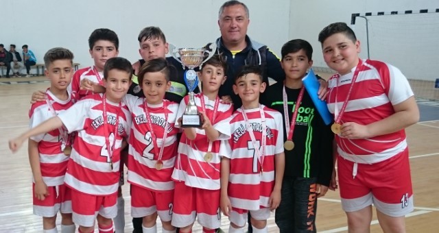 Küçükler Futsal'da Tekeli Şampiyon
