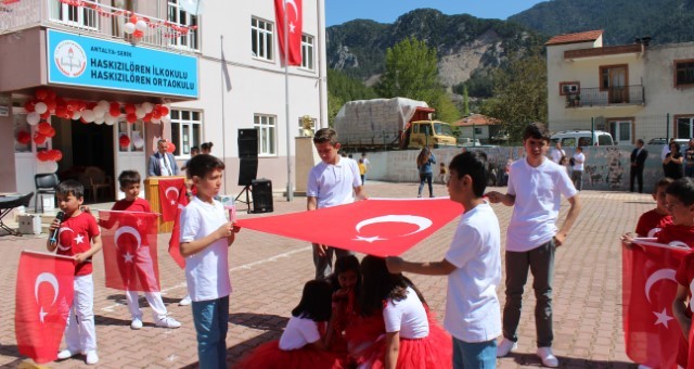 ÇocukÇa Derneği’nden 23 Nisan Kutlaması