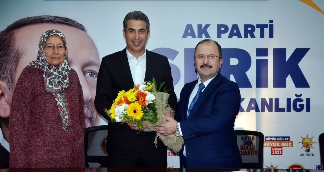 İzzet Yılmaz, Ak Parti'den Aday Adayı Oldu