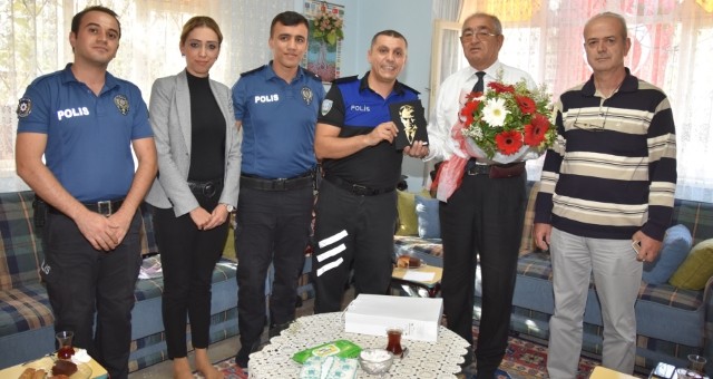 Emniyet Teşkilatı Otobüse Alınmayan Gaziyi Ziyaret Etti