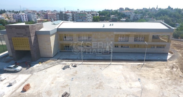 Serik’te Gençlik Merkezi Son Aşamaya Geldi