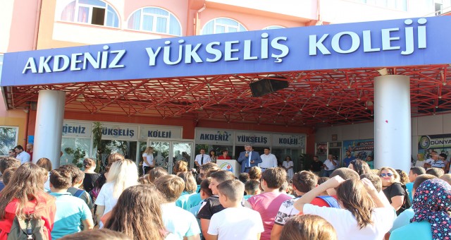 YÜKSELİŞ’TE İLK DERS ZİLİ ÇALDI