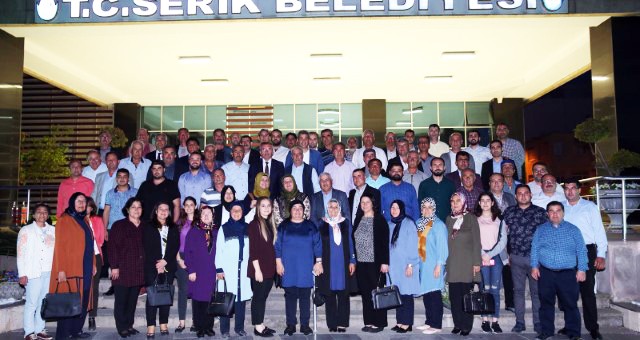 Serik Ak Parti, İlçe Danışma Toplantısında Bir Araya Geldi!